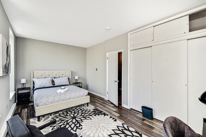 Unidad # 1: Badroom #2 cama queen.