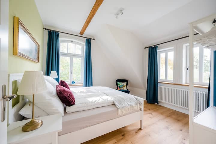 Schlafzimmer 3