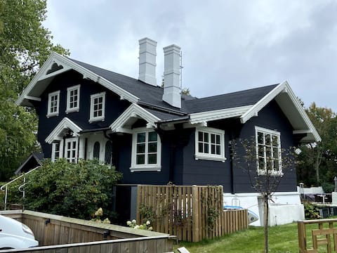 Unique house near the beach with a nice outdoor environment