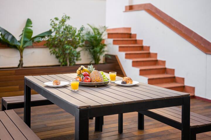 Increíble piso para 10 con 2 terrazas privadas gallery image 3