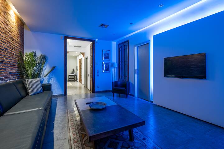 Increíble piso para 10 con 2 terrazas privadas gallery image 4