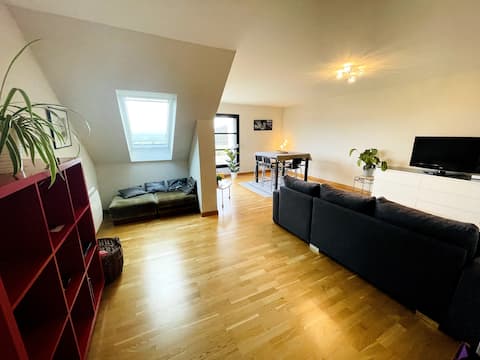 Central apartment, for holidays or remote work