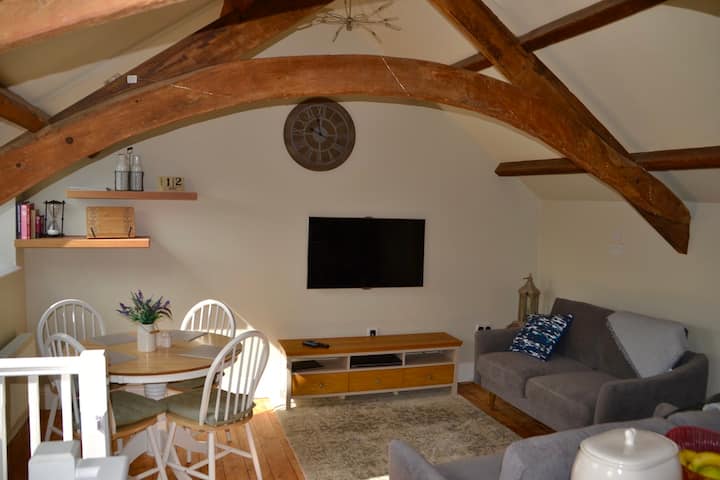 Character 2 Bed Cottage With Private Garden - Tavistock
