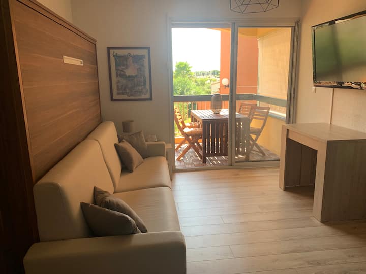 Bel Appartement Avec Terrasse Entre Port Et Plage - Agde