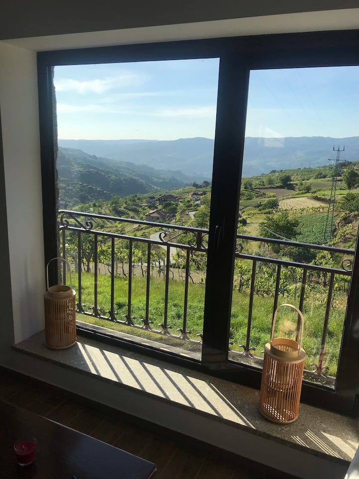 Vistas  da sala de estar , para o exterior 