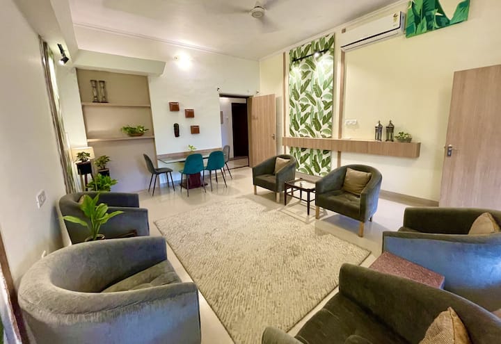 Private Suite In A Bungalow I Metro Connectivity - Lucknow