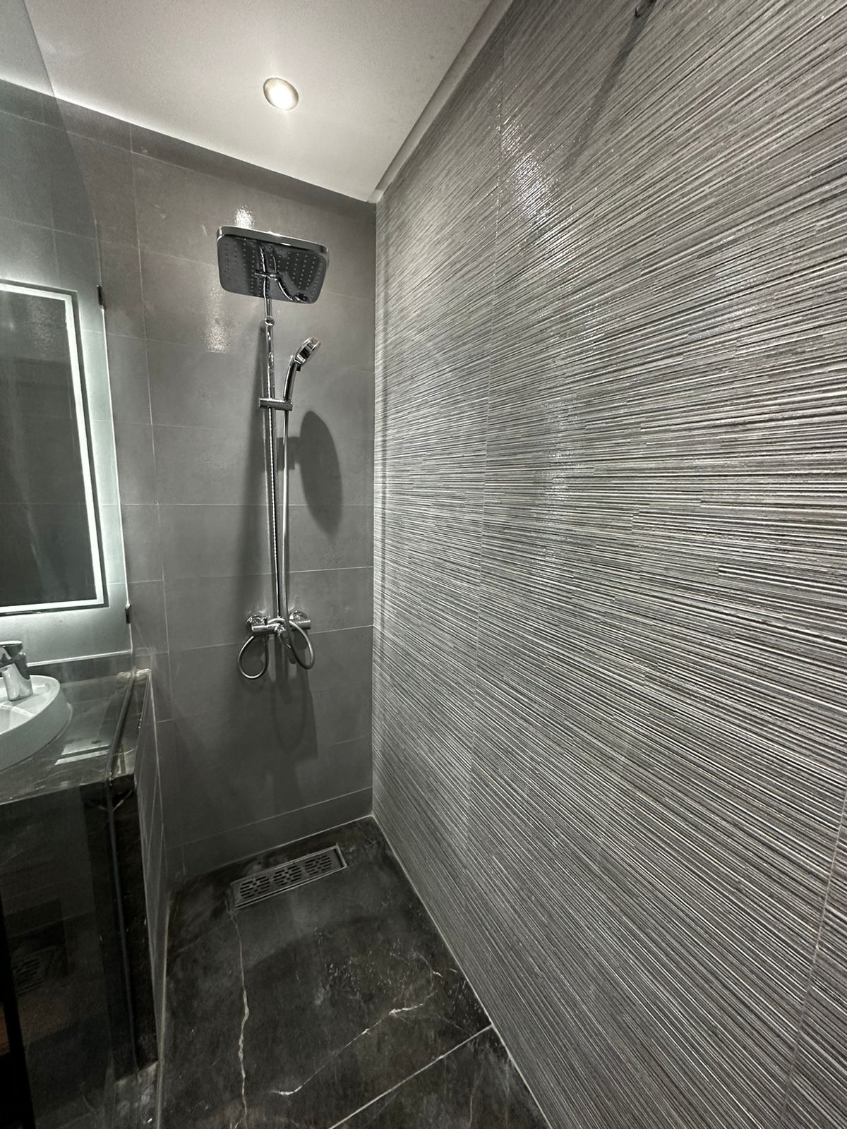 Apartment in Casablanca  487  3 bedrooms  8 beds  2 bathrooms - image 3