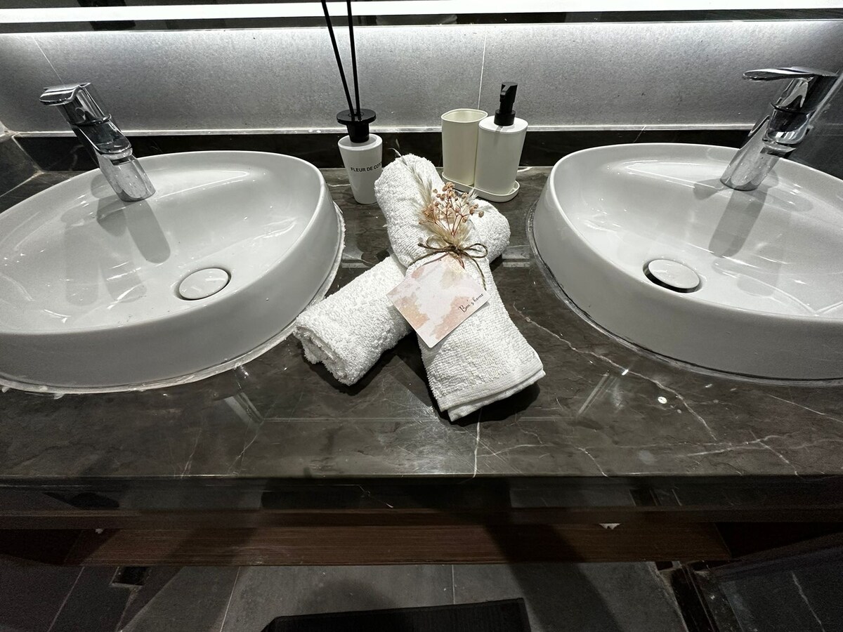 Apartment in Casablanca  487  3 bedrooms  8 beds  2 bathrooms - image 5