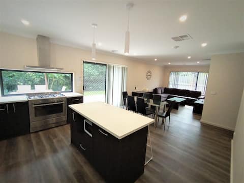 🌿My Place In Albury🌿New House ▪️Close to town
