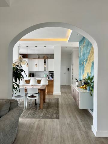 Bright family home, great location + solar power