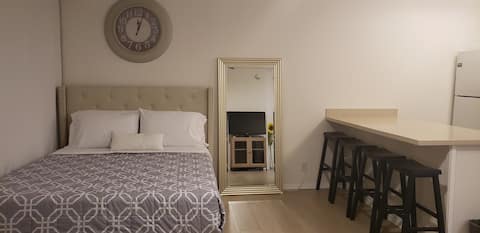 Waikiki Banyan/3(Q)/Free Parking/2 blocks to Beach