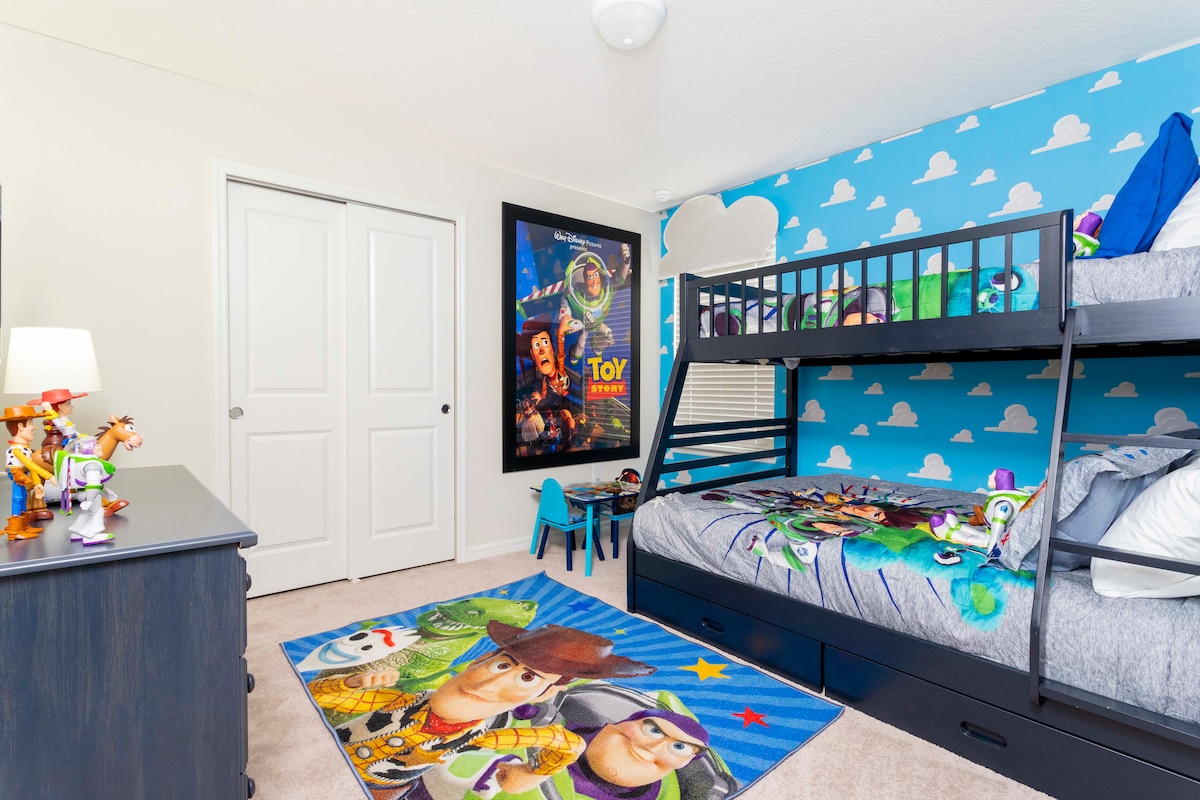 ¡Toy Story! ¡doble sobre literas completas! suite 10