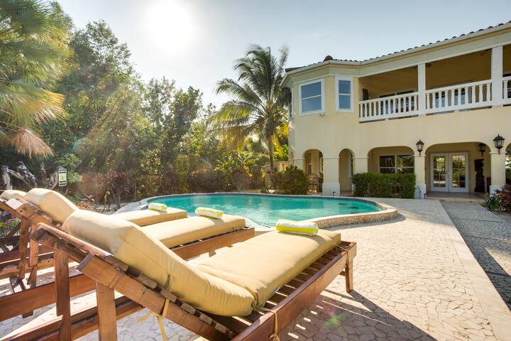 Villa Tipsy Gecko – Caribbean, Private Pool, Chef gallery image 2