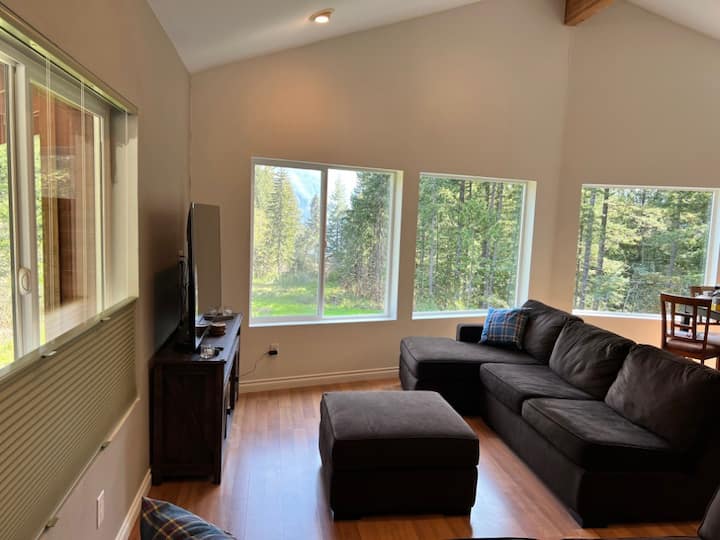 Relaxing Columbia River Home Houses for Rent in Stevenson