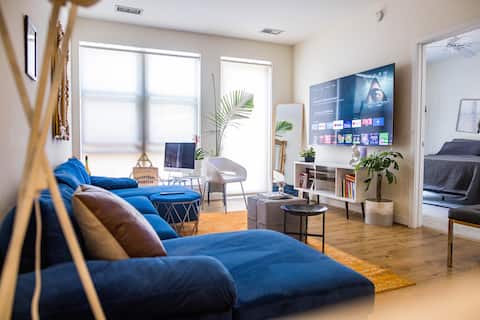 Luxuriously designed lounge-style apartment