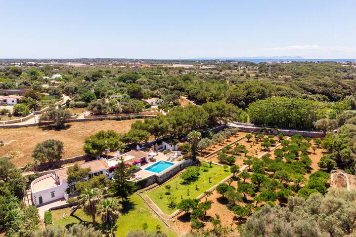 Torre-Villa Ciutadella piscina privada