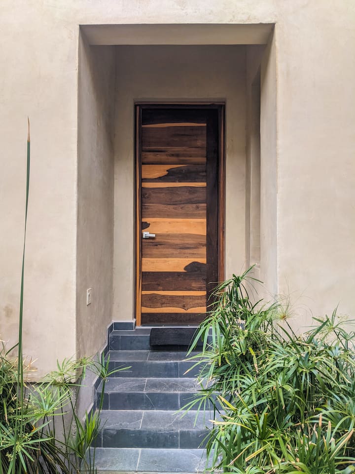 3号卧室入口（双人日光浴室）。