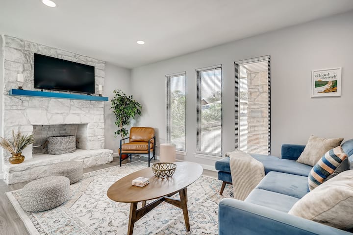Cozy 2br | Fenced Yard | Monthly | Near Domain - Austin