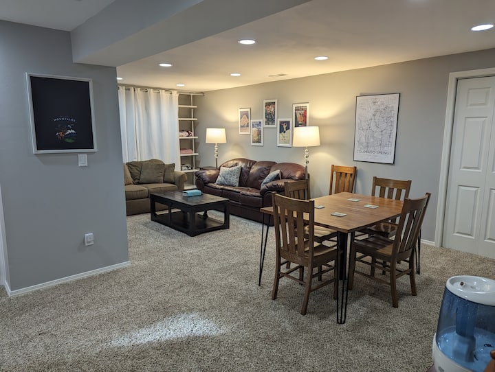 Private And Cozy Guest Suite - 2 Bed & 1 Bath - Colorado