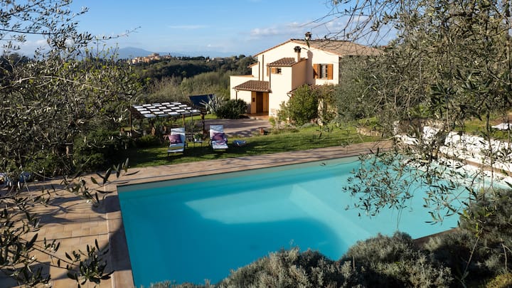 La Villa Nell'isola Verde 12, Emma Villas - Pontedera