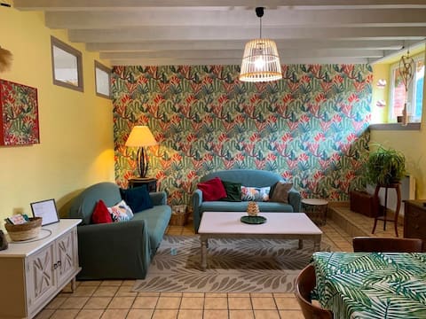 Gite N 2/ 6 Route de Graix. A Bourg-Argental