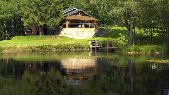Gite L'ilet with 2 ponds, Jacuzzi, barrel sauna