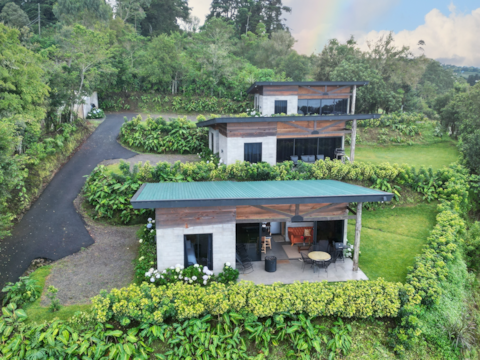 Family Mountain Chalets+Chill and Relax+Gardens