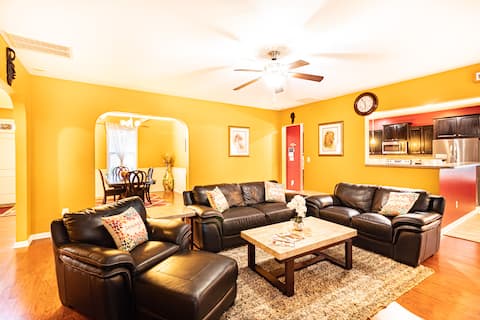 Pet Friendly 5BR Getaway w/ Grill Near Ft Bragg