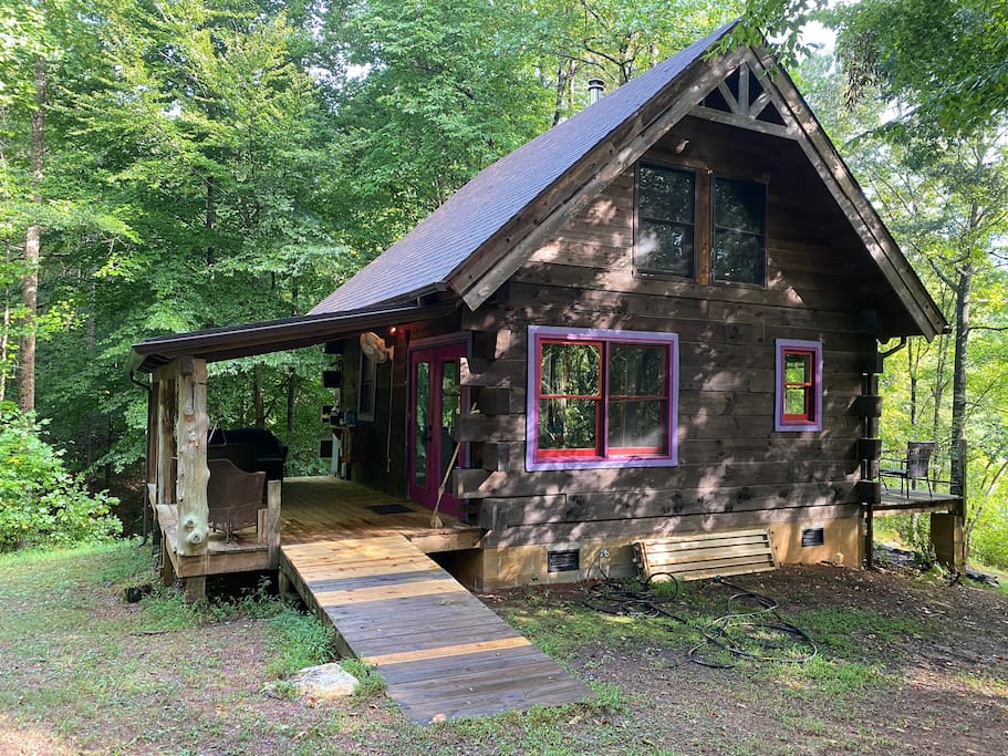 Chalet paisible dans  la for t 