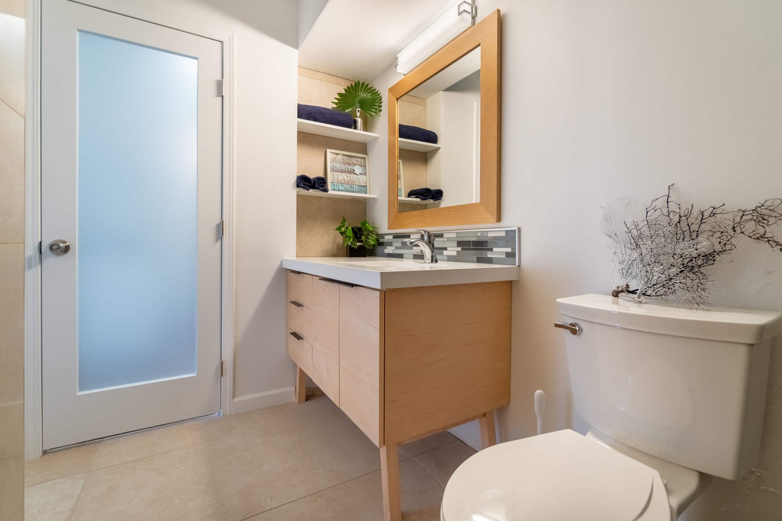 Condo in Honolulu · ★4.7 · 1 bedroom · 2 beds · 1 private bath - Image 8