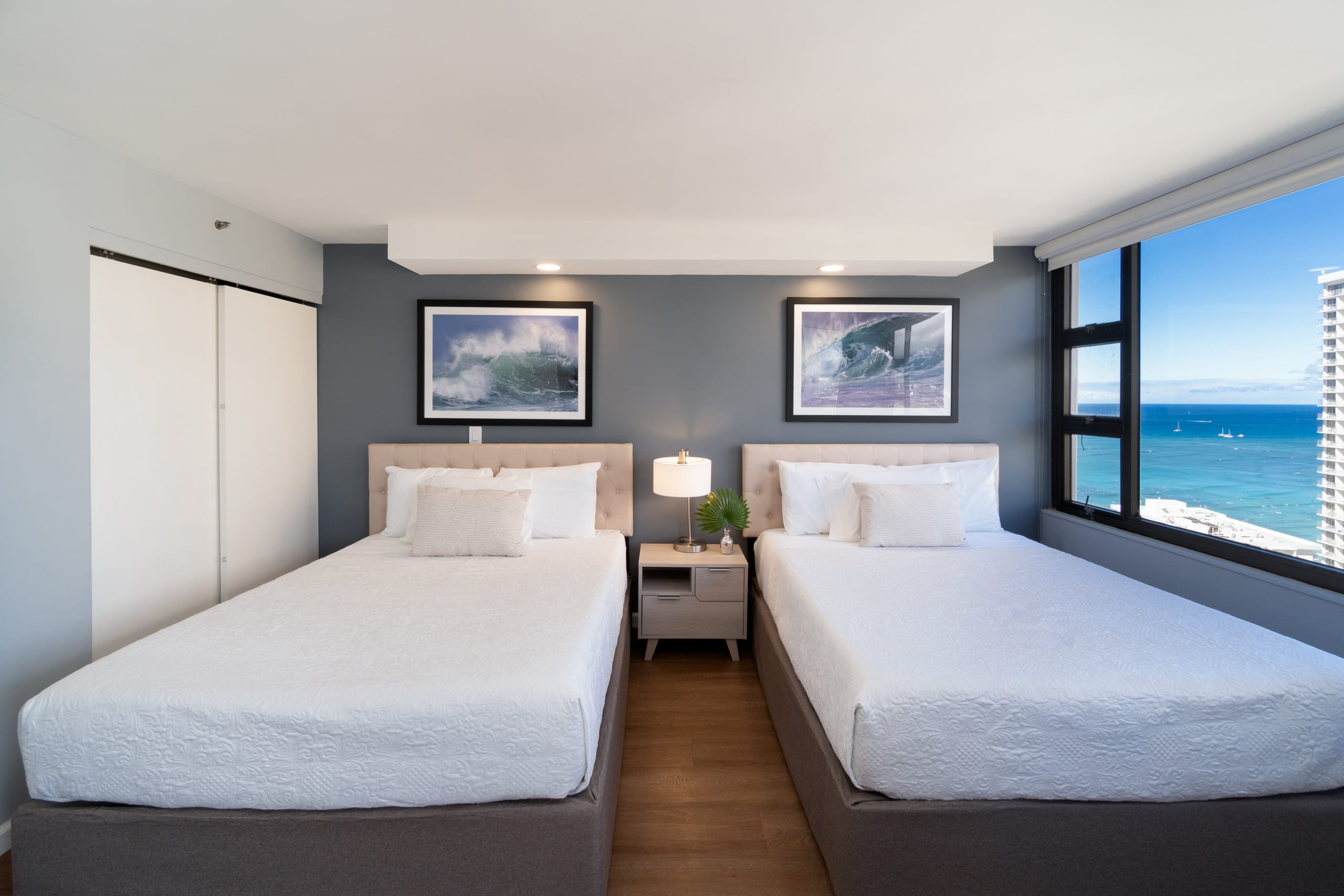 Condo in Honolulu · ★4.7 · 1 bedroom · 2 beds · 1 private bath - Image 1