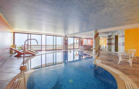 Villa Rosaria with spa and indoor pool
