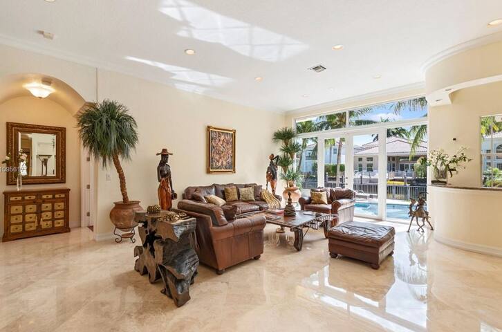 Villa AQUA with heated pool gallery image 5