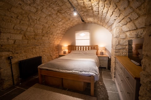 Beautiful studio apartment in the centre of Bath