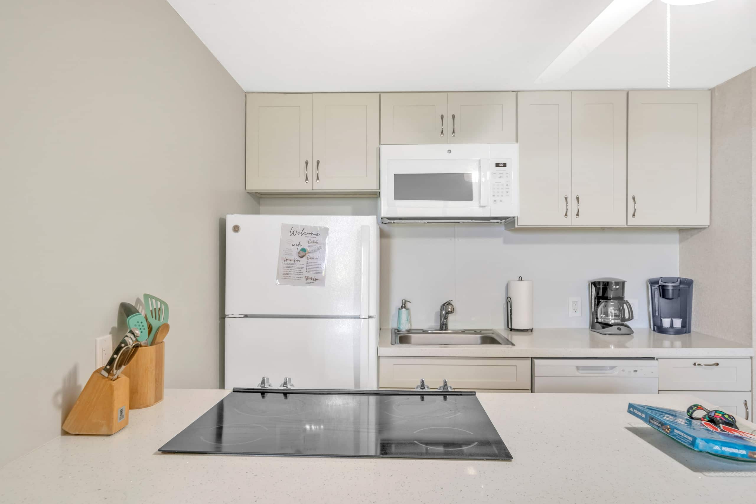 Condo in Hauula · ★4.67 · 1 bedroom · 2 beds · 1 bath - Image 8