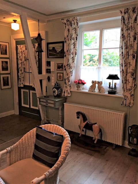 Beliebte Airbnb-Anzeige: Lovely Cottage in HH-Winterhude in Winterhude