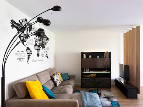 Airbnb performant: Beautiful 2-bedroom, 70 m2, city center, parking, terrace à Aix En Provence