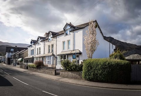 Luxury Holiday Home 6 Bedroom Sleeps 12 Coniston