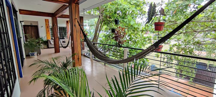 Balcon privé pour les résidents