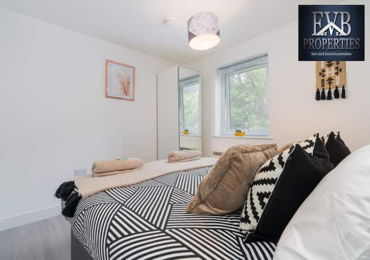 ห้องนอนที่ EVB Properties Short Lets & Serviced Accommodation Southampton