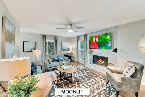 ATH - Sleeps 8 - 4 Beds - Pet Friendly - Moonlit