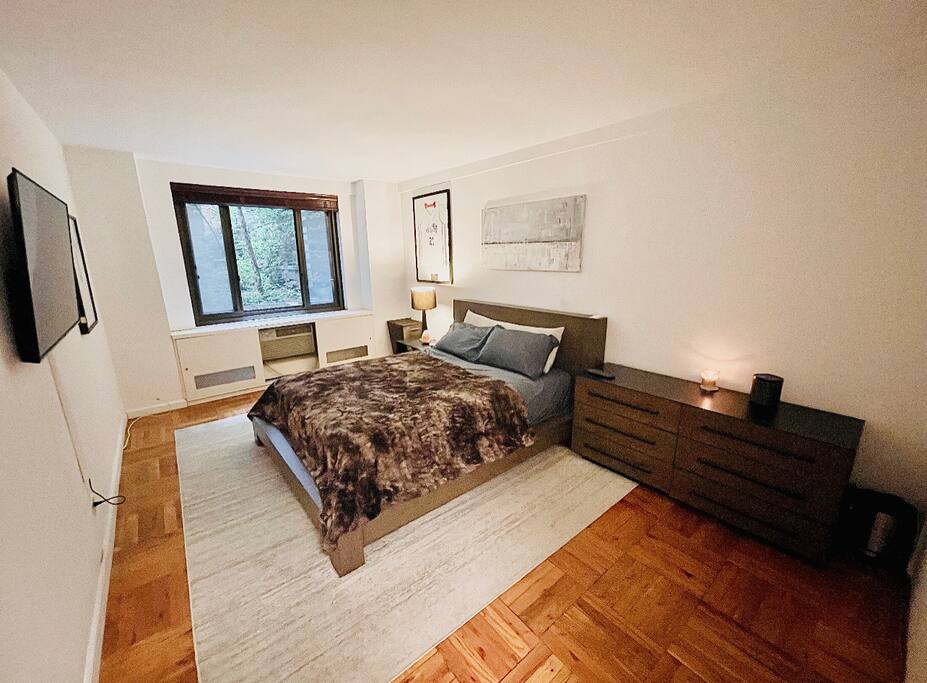 Luxury 2 BR Condo in Upper East near Central Park Luxury 2 BR Condo in Upper East near Central Park
