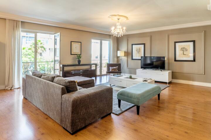 Five Star 2 Bed 2 Bath Luxury Hotel Suite gallery image 5