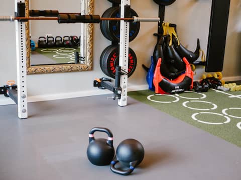 fitvibes with sauna & gym