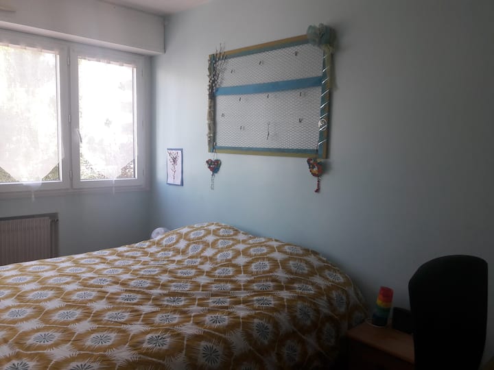 Dhomë gjumi 2