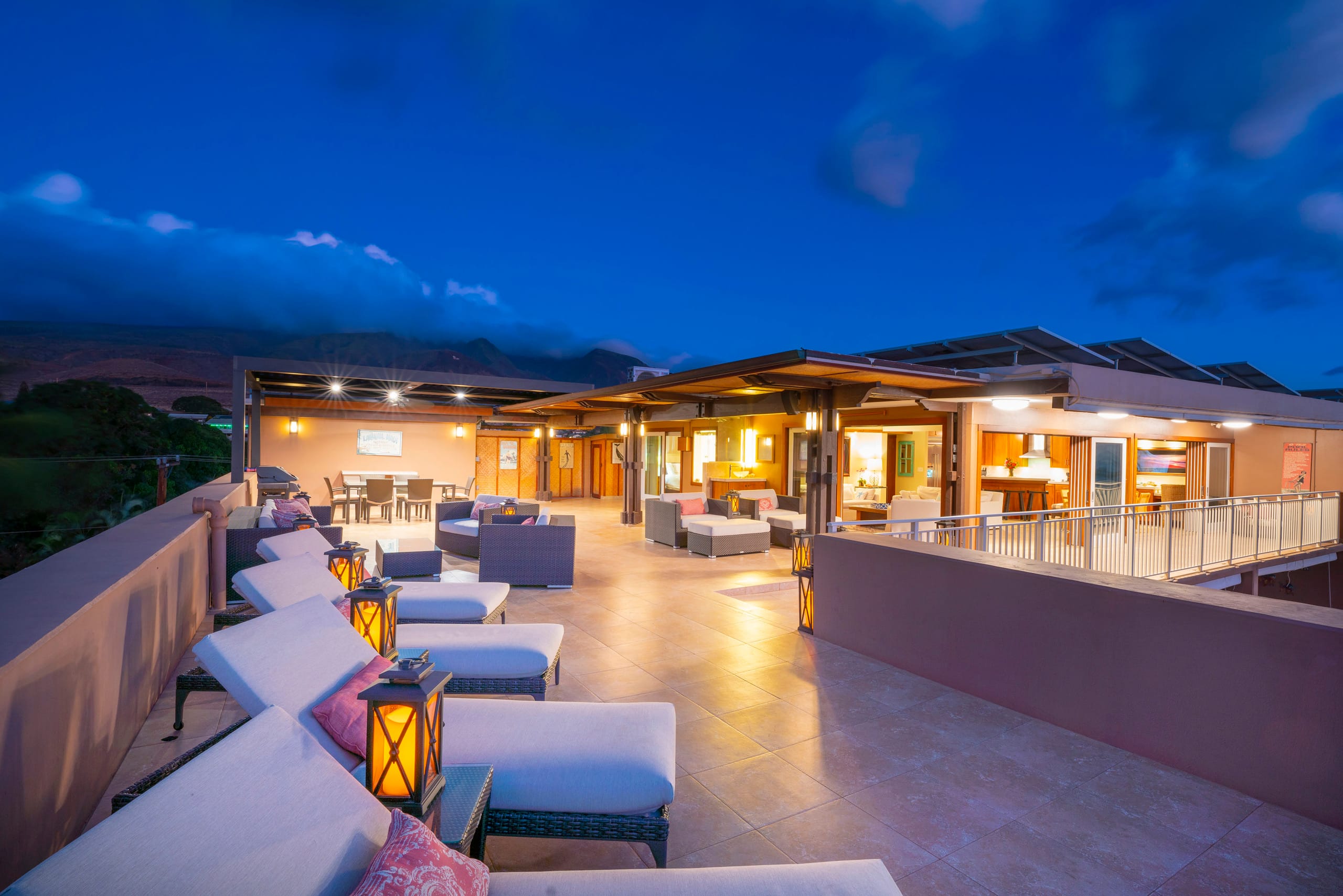 Condo in Lahaina · ★4.95 · 2 bedrooms · 3 beds · 2 baths - Image 21