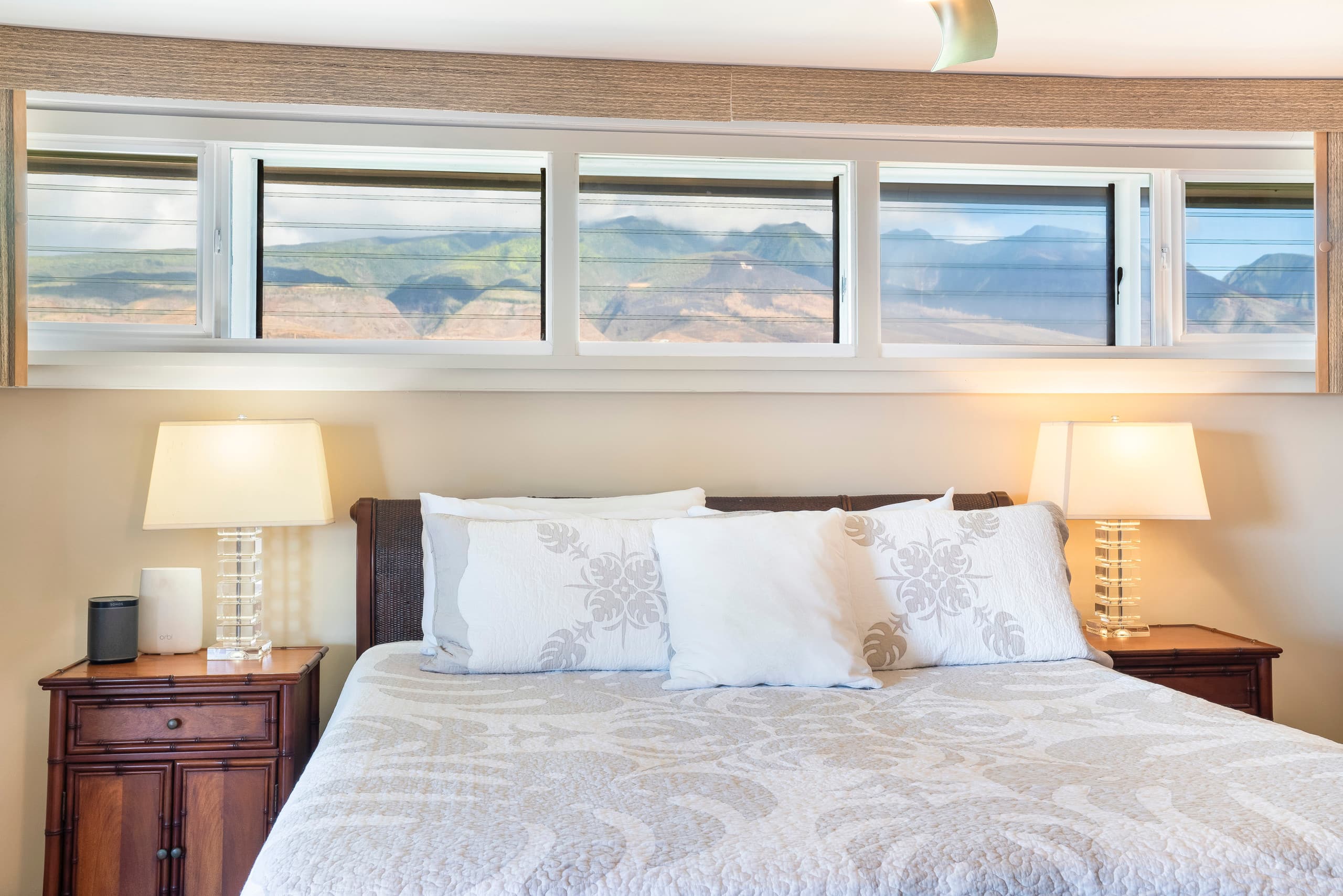 Condo in Lahaina · ★4.95 · 2 bedrooms · 3 beds · 2 baths - Image 11