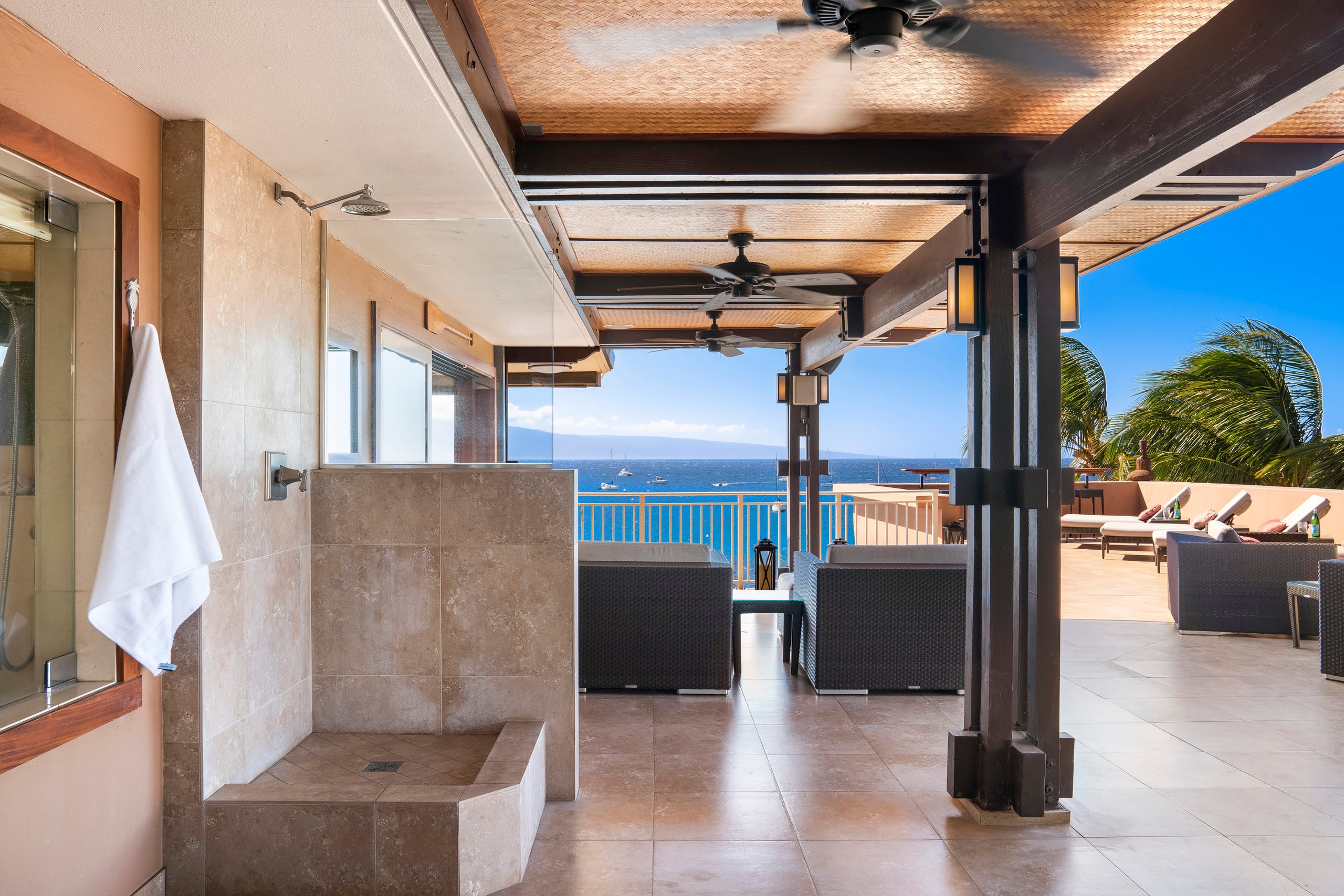 Condo in Lahaina · ★4.95 · 2 bedrooms · 3 beds · 2 baths - Image 28