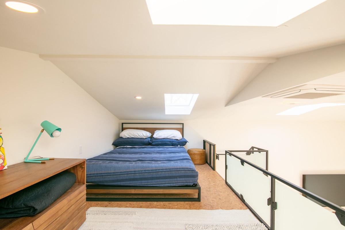 Sky House | Hyde Park | Loft