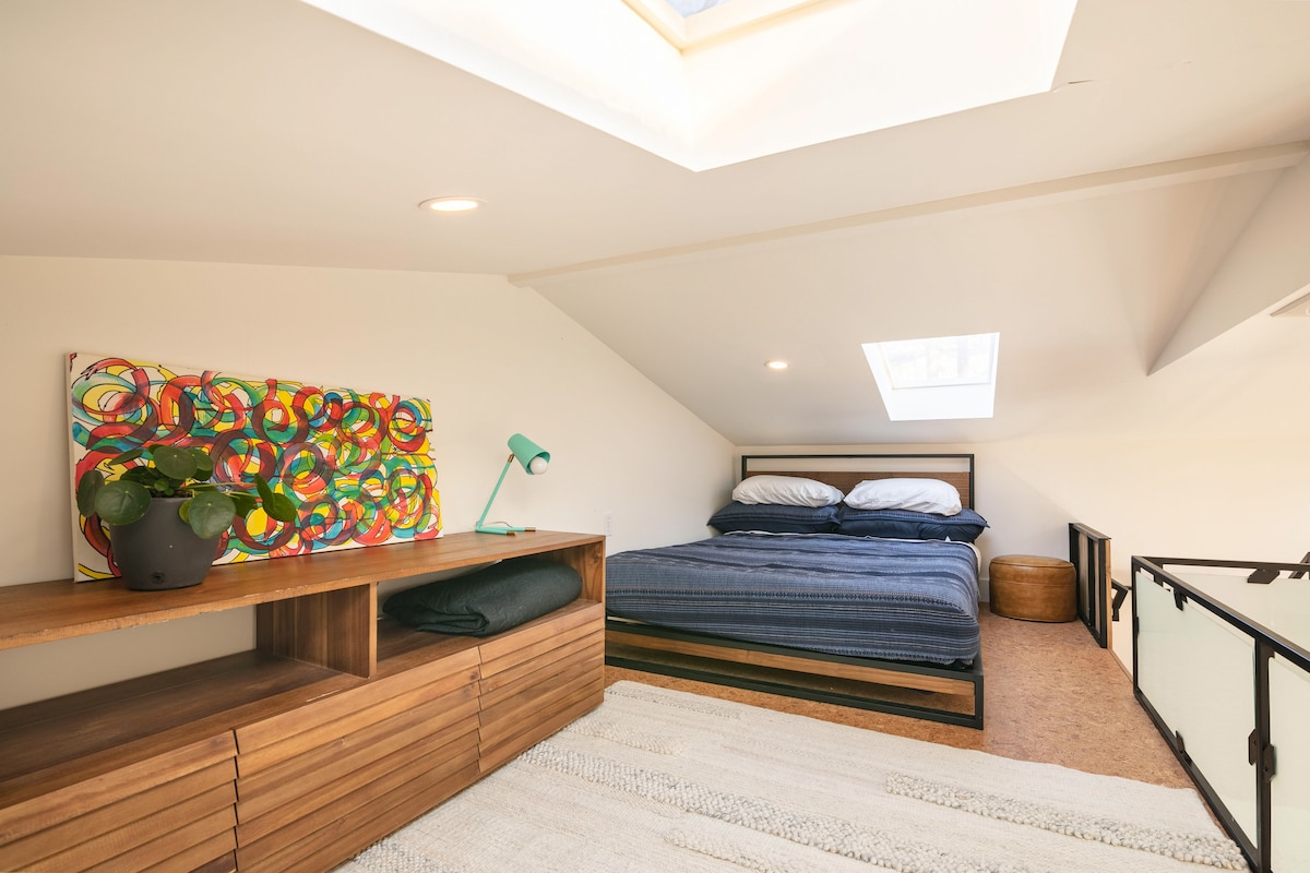 Sky House | Hyde Park | Loft
